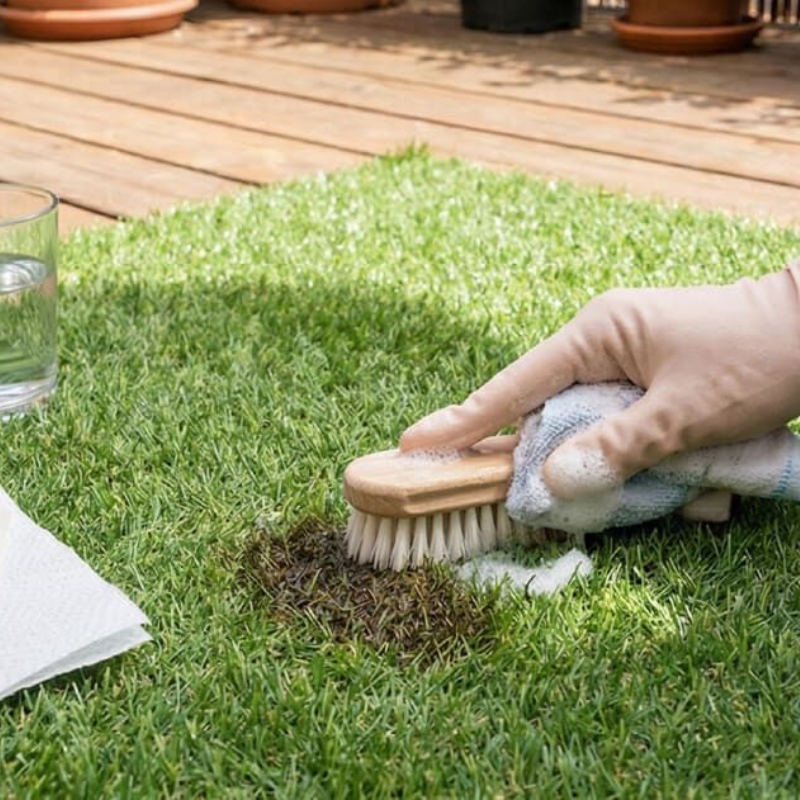 grass carpet before maintenance